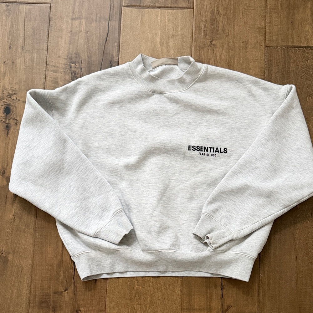 Essentials Fear Of God crewneck Sweater Size XS grey